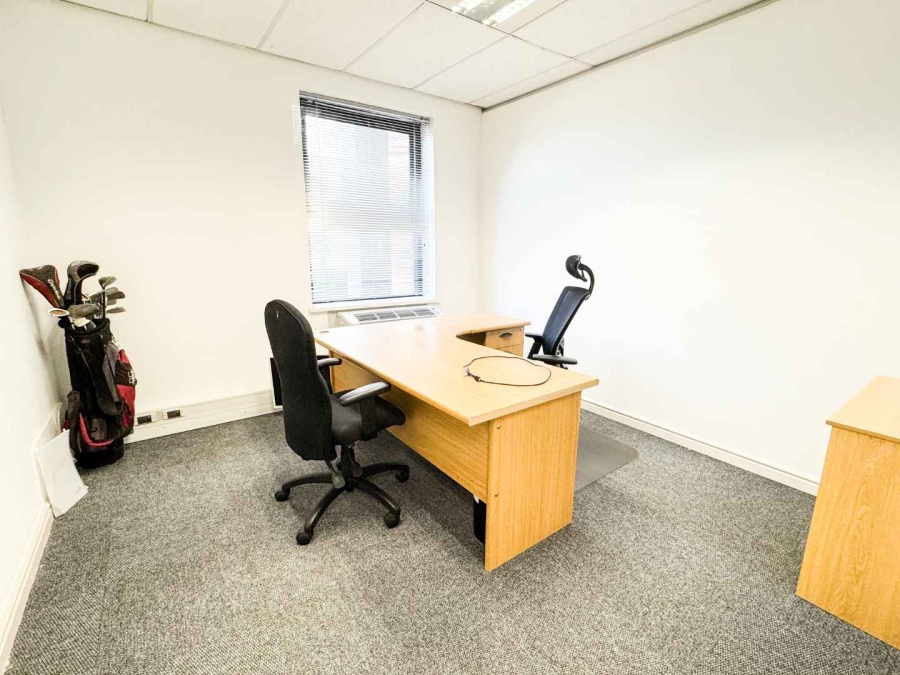 To Let Commercial Property for Rent in Mowbray Western Cape